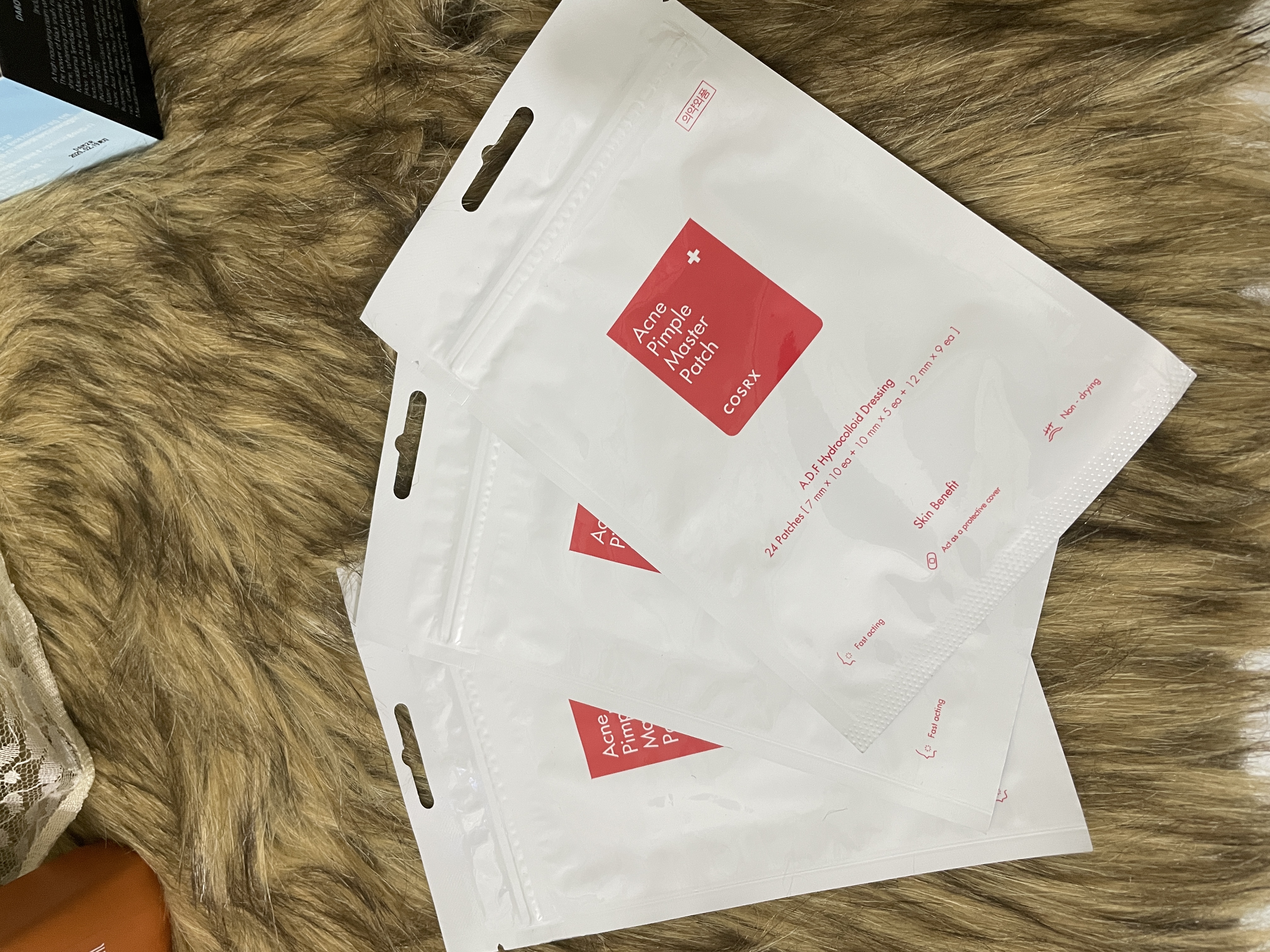 COSRX Acne Pimple Patches (1 pack=24 patches) thumbnail